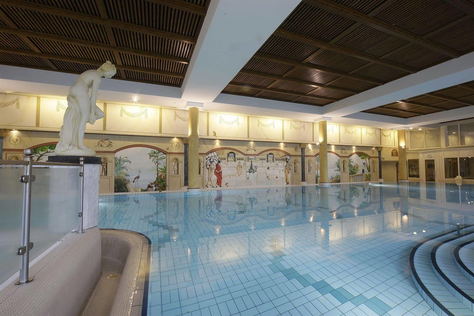 Dorint Seehotel & Resort Bitburg/Suedeifel Biersdorf Exterior foto